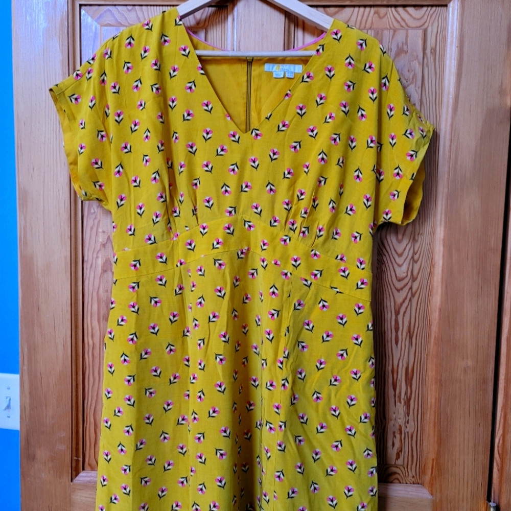 NWOT Boden Rosemary Yellow Floral Dress